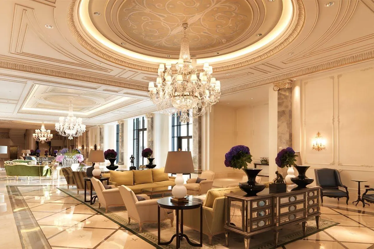 Four Seasons Hotel באקו