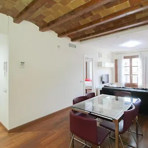 Girona 108 , Barcellona Spagna