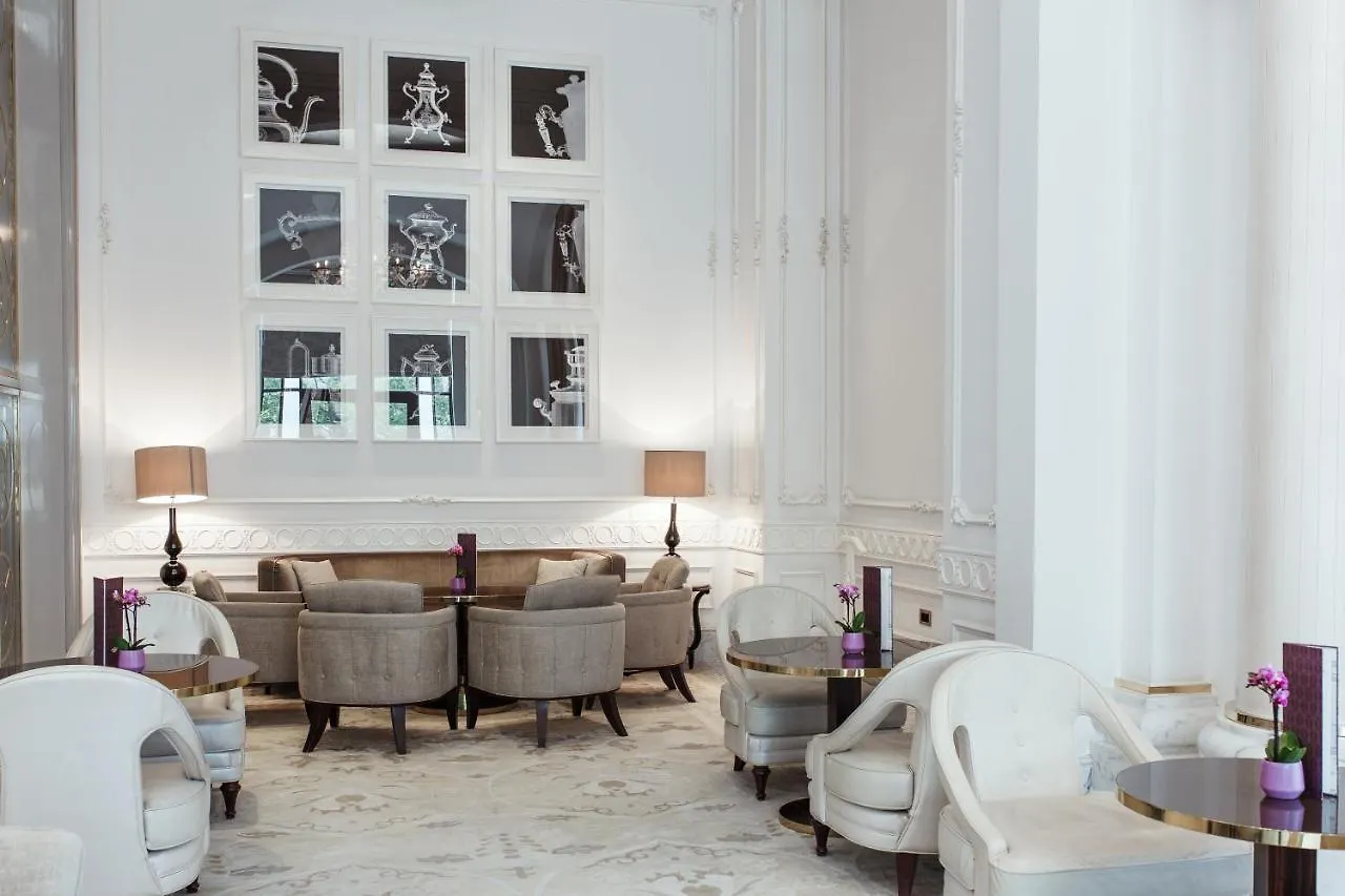 Four Seasons Hotel Baku 5*,  Ázerbájdžán