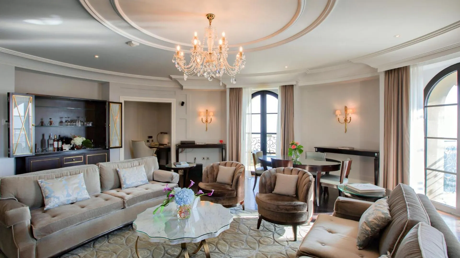 Four Seasons Hotel Baku