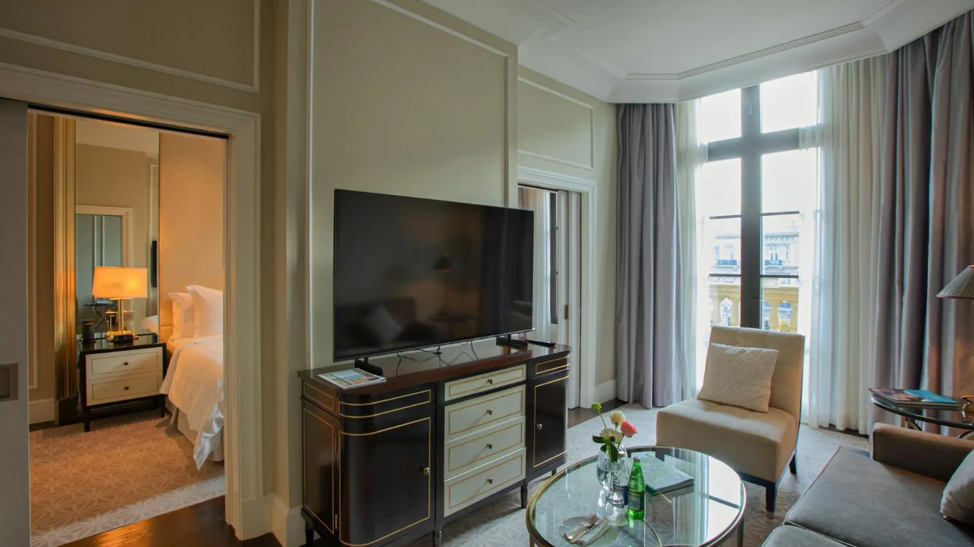 Four Seasons Hotel Baku